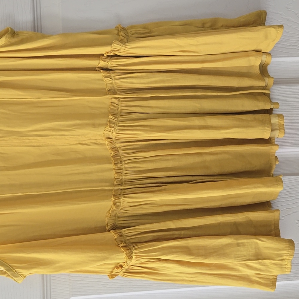 Ann Taylor LOFT Ruffle Peplum Sleeveless Blouse Yellow - Picture 2 of 6